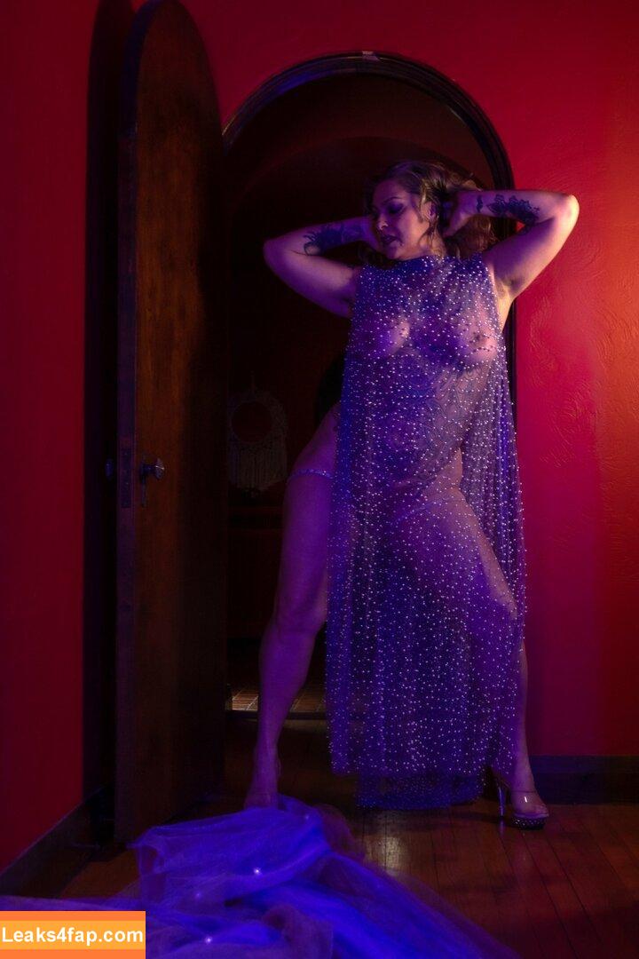 Danielle Colby / daniellecolby / daniellecolbyamericanpicker / https: leaked photo photo #0947
