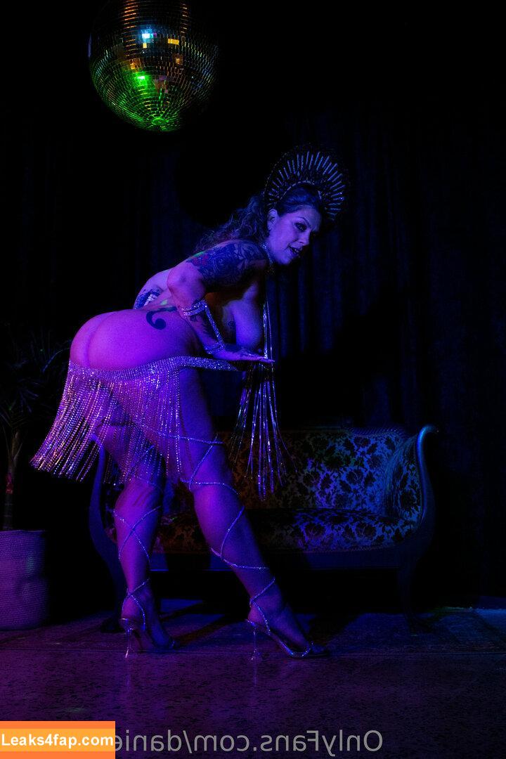 Danielle Colby / daniellecolby / daniellecolbyamericanpicker / https: слитое фото фото #0980