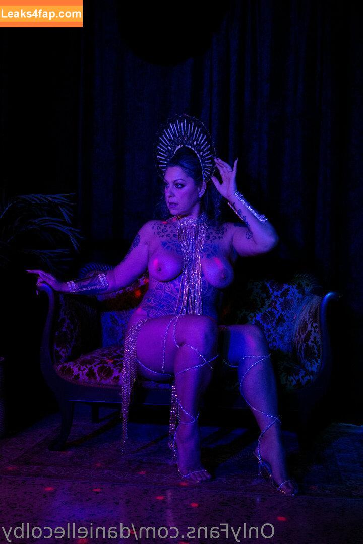 Danielle Colby / daniellecolby / daniellecolbyamericanpicker / https: leaked photo photo #0982