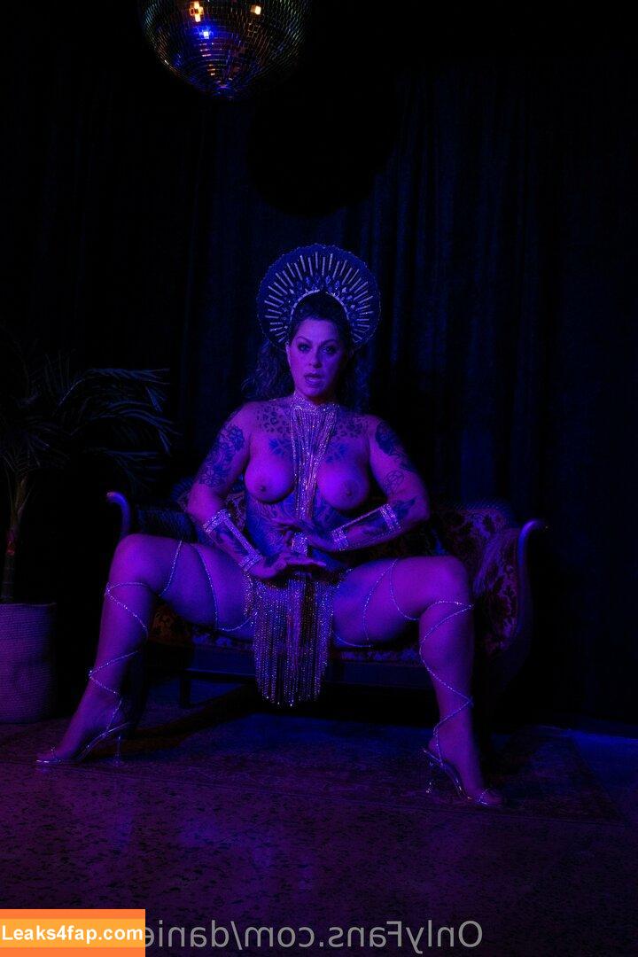 Danielle Colby / daniellecolby / daniellecolbyamericanpicker / https: leaked photo photo #0987