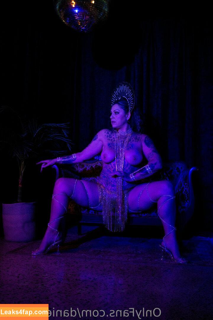 Danielle Colby / daniellecolby / daniellecolbyamericanpicker / https: leaked photo photo #0988