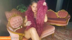 Danielle Colby photo #0002