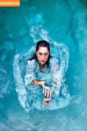Danielle Colby photo #0003