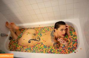 Danielle Colby photo #0014
