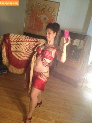 Danielle Colby photo #0049