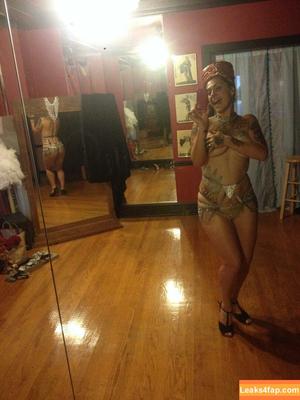 Danielle Colby photo #0055