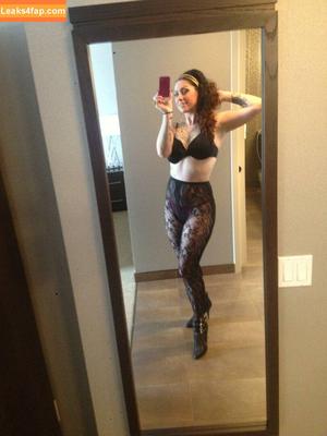 Danielle Colby photo #0077