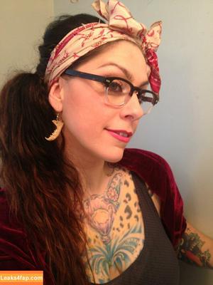 Danielle Colby photo #0087