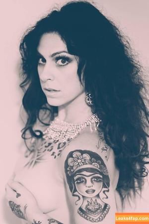 Danielle Colby photo #0102