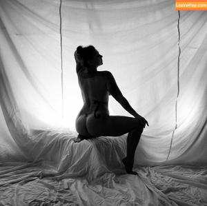 Danielle Colby photo #0184