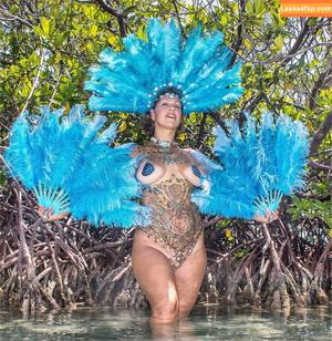 Danielle Colby photo #0186