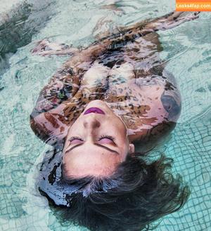 Danielle Colby photo #0215