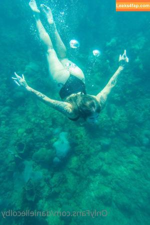 Danielle Colby photo #0244