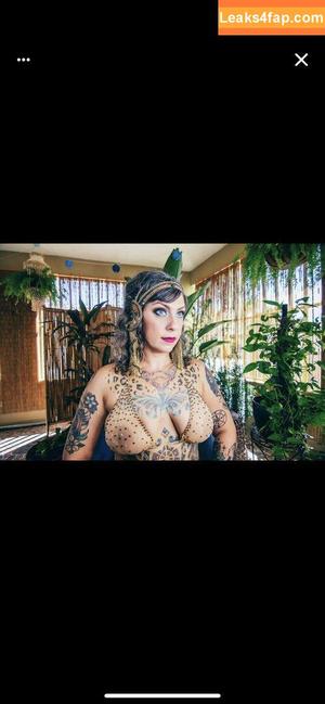 Danielle Colby photo #0270