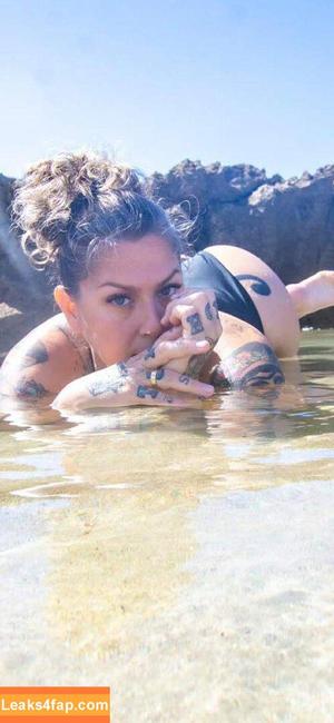 Danielle Colby photo #0287
