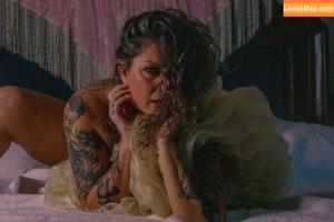 Danielle Colby photo #0351