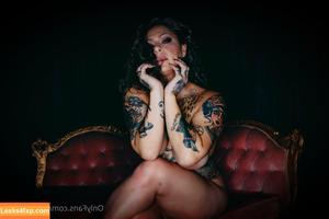 Danielle Colby фото #1006