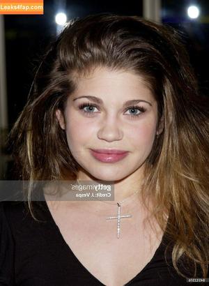 Danielle Fishel photo #0003