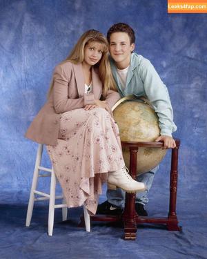 Danielle Fishel photo #0089