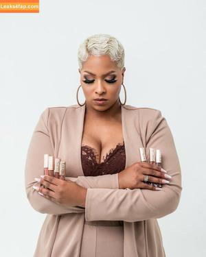 Danielle Harold photo #0044