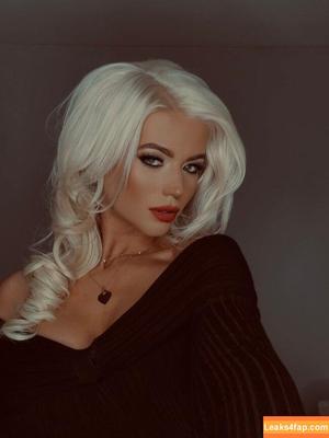 Danielle Harold photo #0052