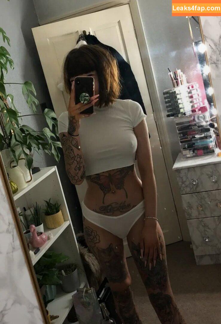 Danielle Hunt / https: / huntmag / lildanihunt / thedaniellehunt leaked photo photo #0055
