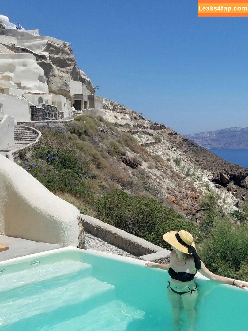 Danielle Panabaker / dpanabaker слитое фото фото #0129