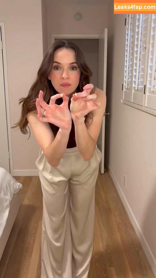 Danielle Panabaker / dpanabaker leaked photo photo #0156