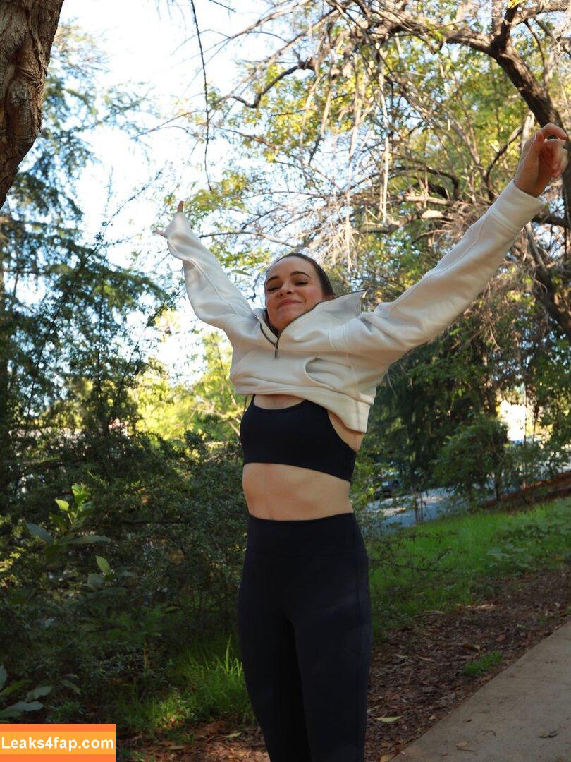 Danielle Panabaker / dpanabaker leaked photo photo #0160