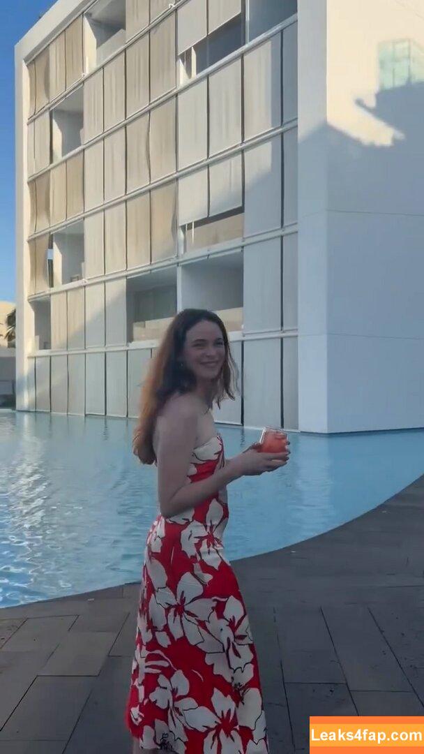 Danielle Panabaker / dpanabaker leaked photo photo #0173