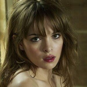 Danielle Panabaker photo #0003