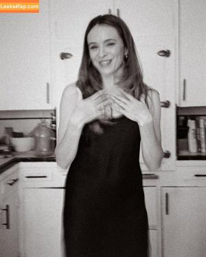 Danielle Panabaker photo #0073