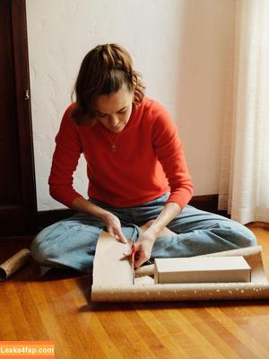 Danielle Panabaker фото #0117