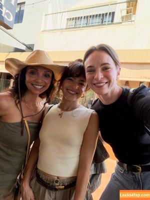 Danielle Panabaker photo #0162