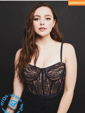 Danielle Rose Russell photo #0031