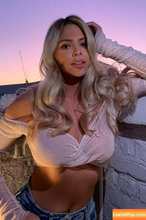 Danielle Sellers photo #0441