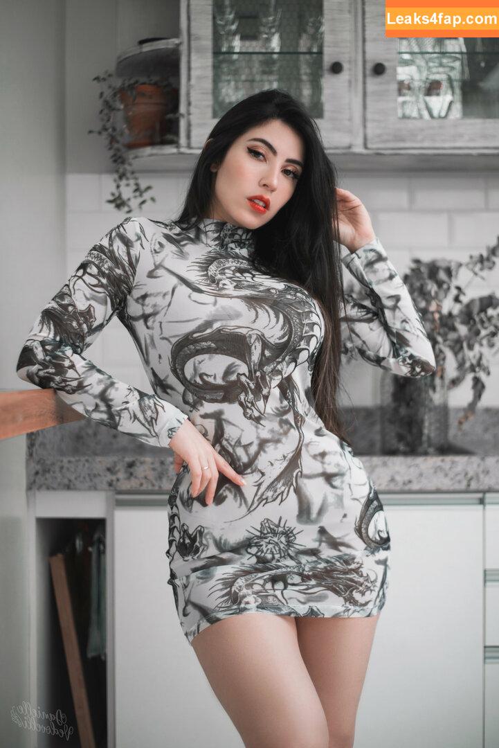 Danielle Vedovelli / danievedo слитое фото фото #0466