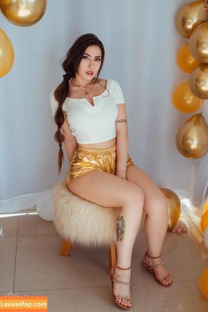 Danielle Vedovelli фото #0012
