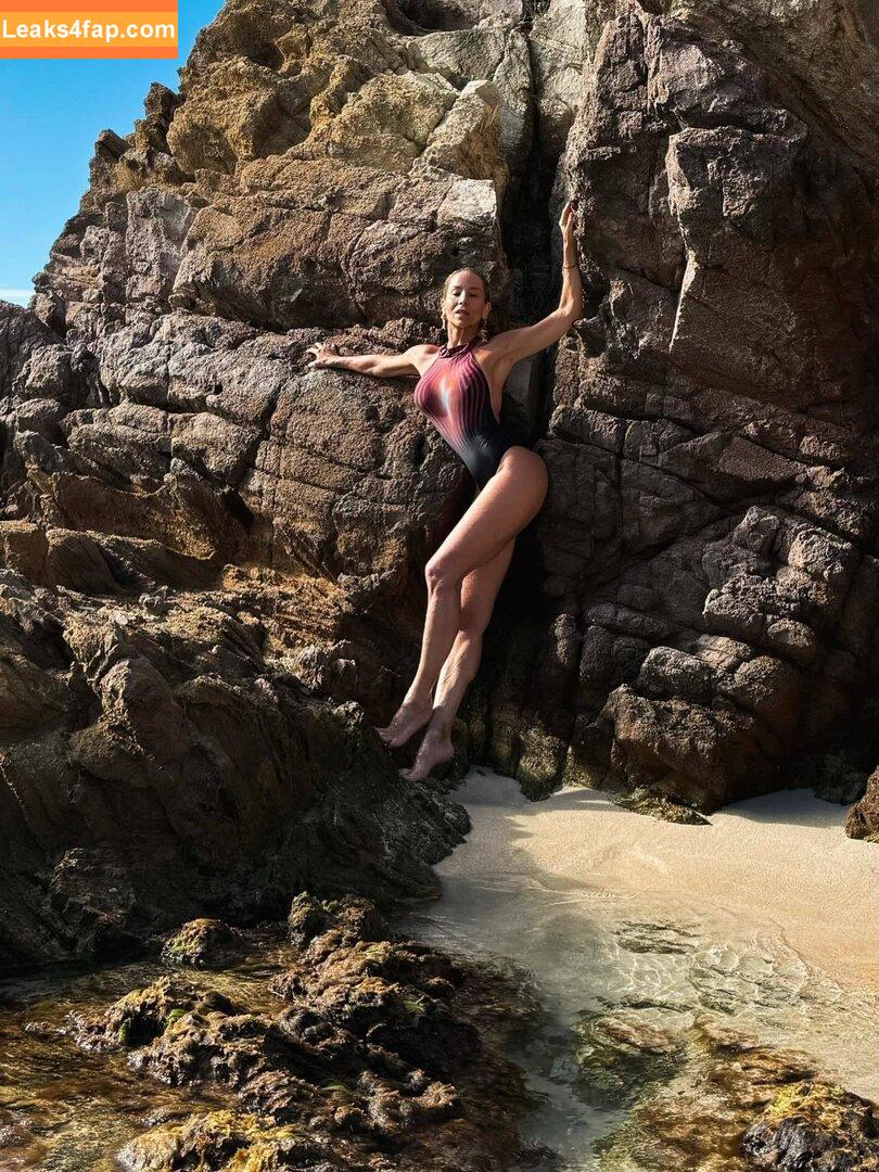 Danielle Winits / lawinits leaked photo photo #0072