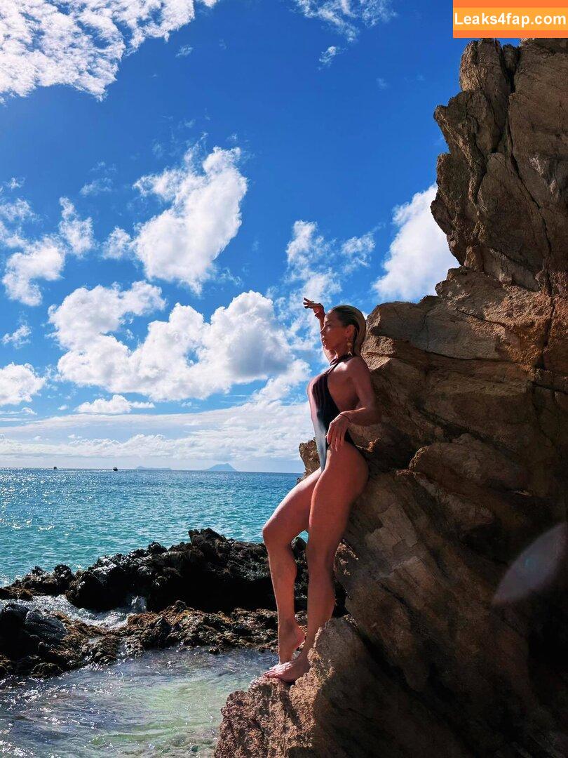 Danielle Winits / lawinits leaked photo photo #0082