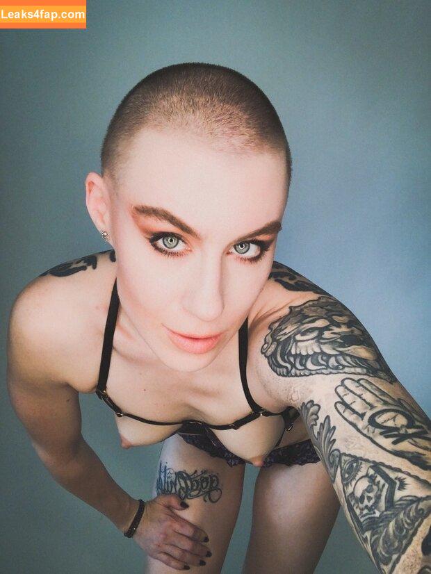 DanikaXIX / CBG19 / Comic Book Girl 19 leaked photo photo #0030