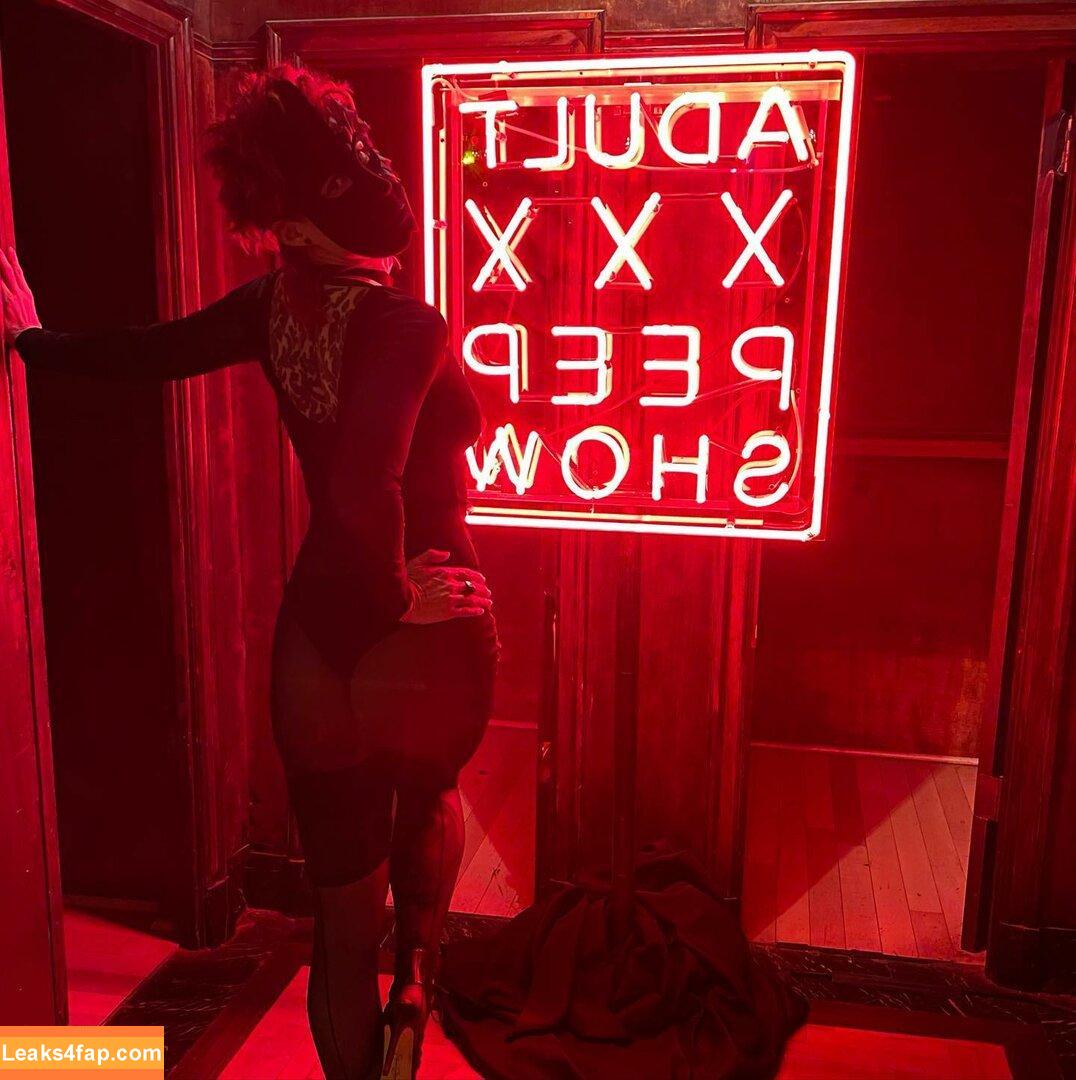 DanikaXIX / CBG19 / Comic Book Girl 19 leaked photo photo #0044