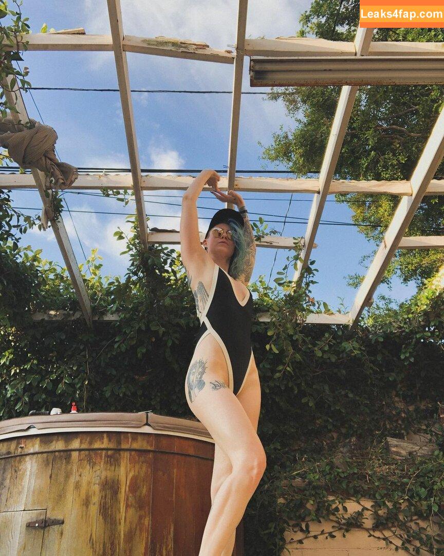 DanikaXIX / CBG19 / Comic Book Girl 19 leaked photo photo #0109