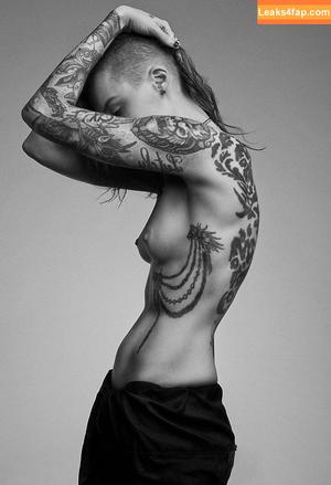 DanikaXIX photo #0021