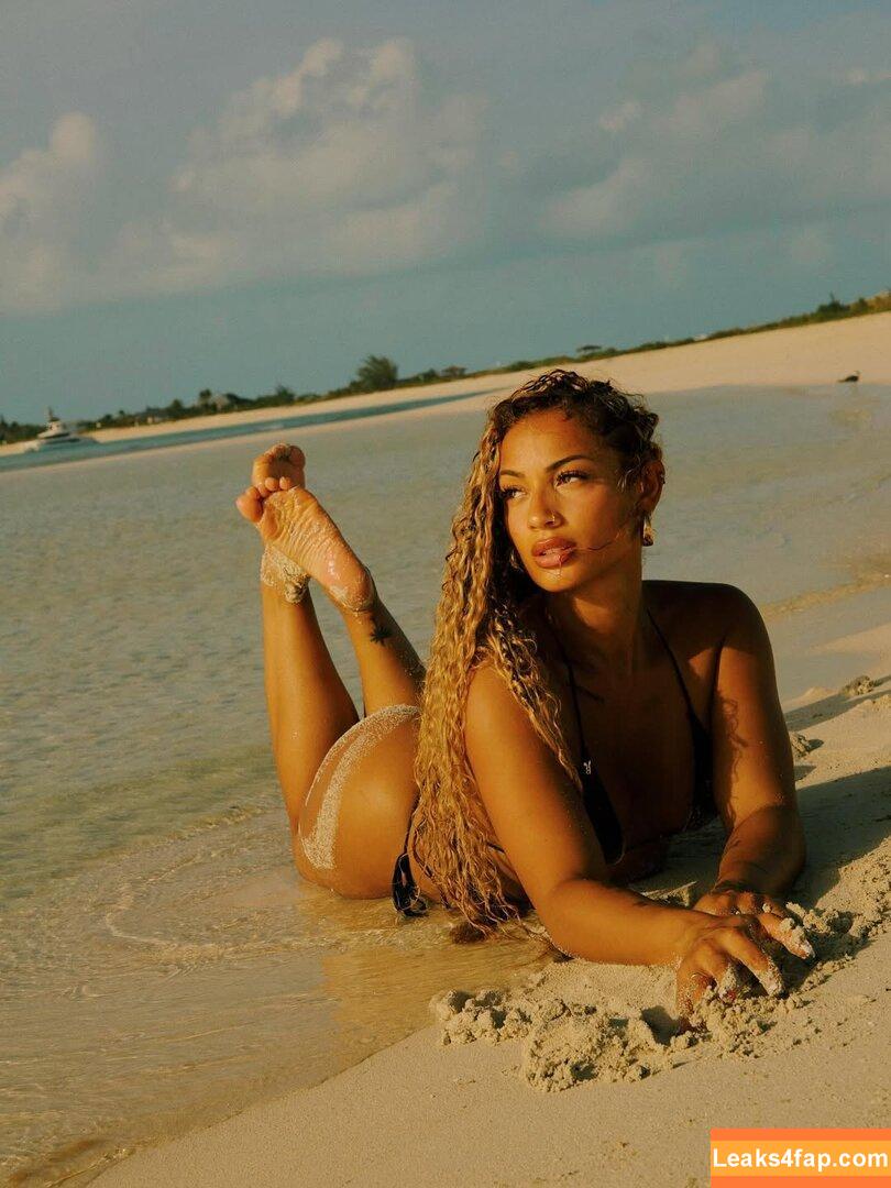 DaniLeigh / Danielle Leigh / iamdanileigh слитое фото фото #0023