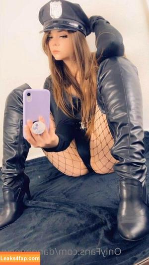 Danni Meow photo #0350