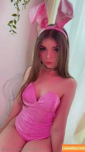 Danni Meow photo #1300