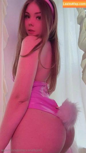 Danni Meow photo #1314