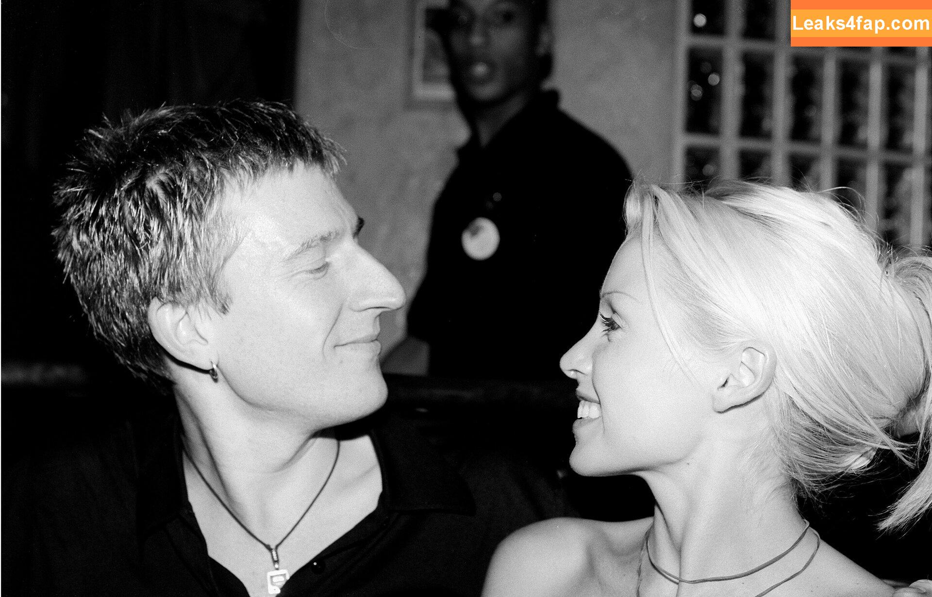 Danni Minogue / danniiminogue leaked photo photo #2372