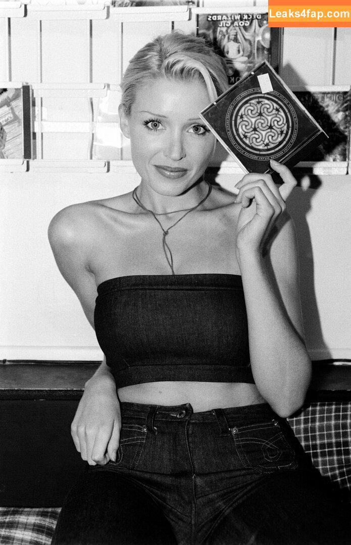 Danni Minogue / danniiminogue leaked photo photo #2375